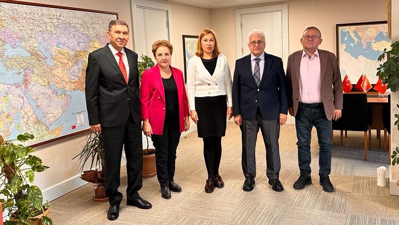 a965143e 7c5b 4e44 932a ec79f1aacb4c